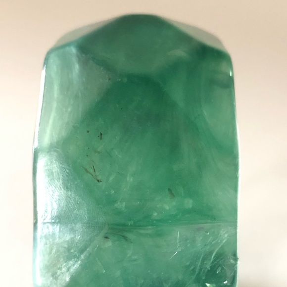 Vintage Lucite Acrylic Faceted Green Jade Like Bracelet - Picture 4 of 7